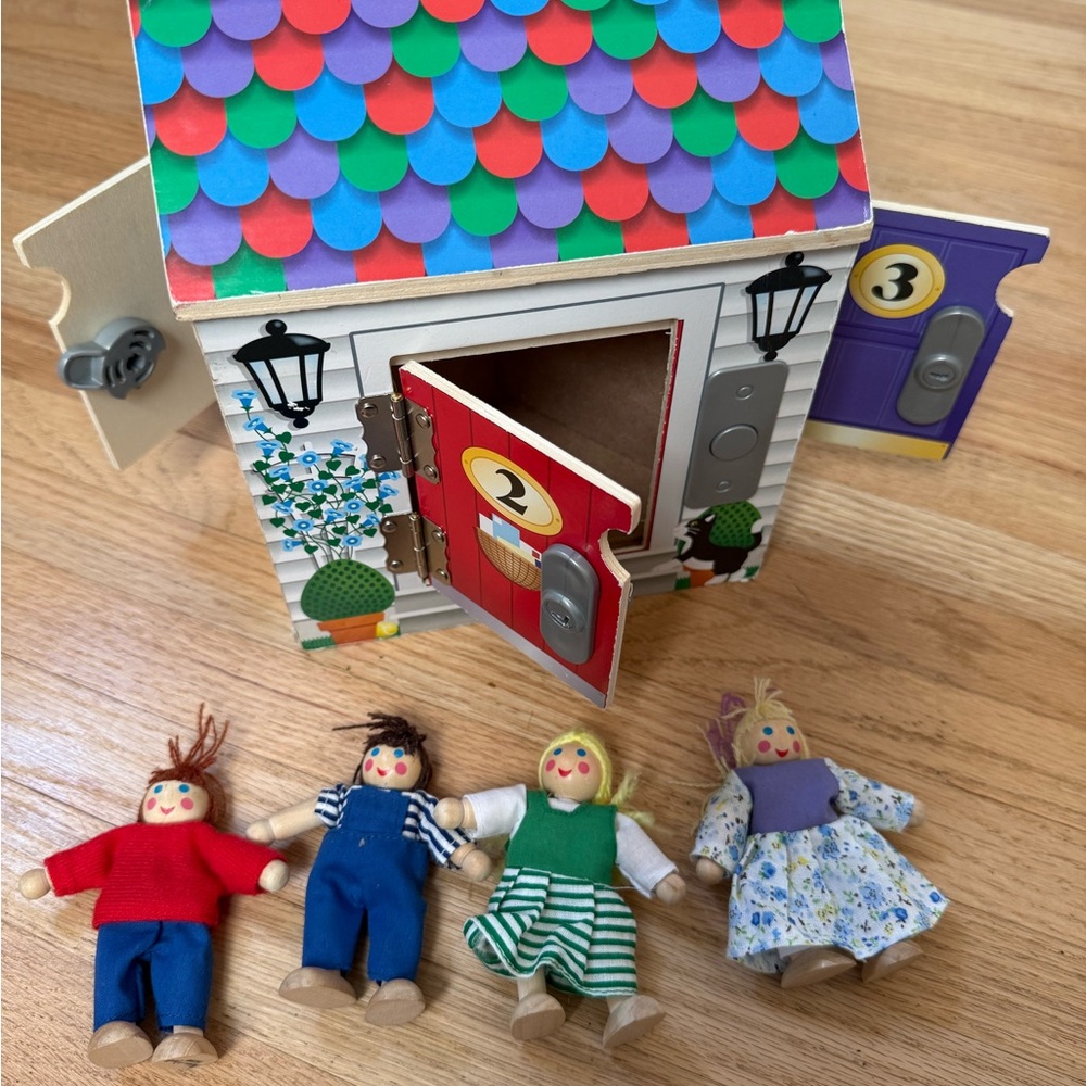 Melissa & Doug Wooden Doorbell House Toy - Red, Green, Blue, Purple, White - Picture 5 of 8